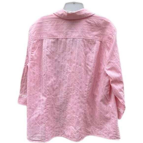 Lane Bryant size 18 100% cotton embroidered 3/4 “ sleeve button front  top - Picture 3 of 9